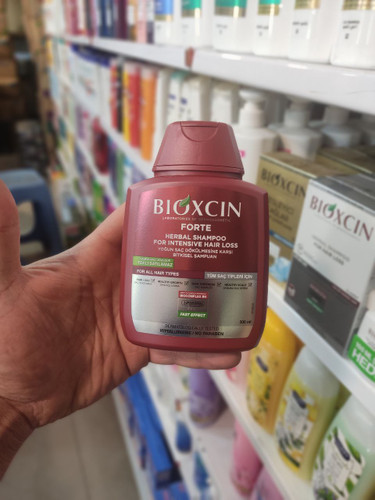 شامپو ضد ریزش قوی بیوکسین فورت ۳۰۰